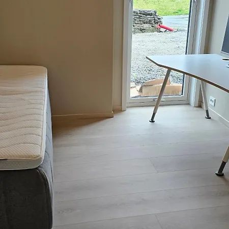 Brand New 3br By The Sea With Garden - 3 Minutes From By Train Apartamento *