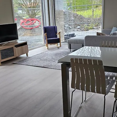 Apartamento Brand New 3br By The Sea With Garden - 3 Minutes From By Train Stavanger